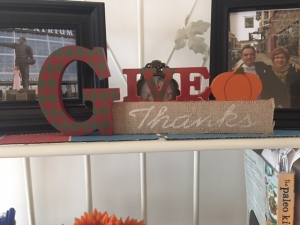 give-thanks-sign